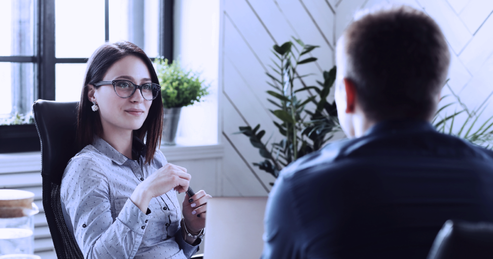 Como se apresentar em uma entrevista de emprego?