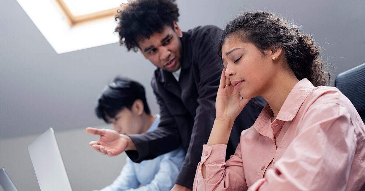 Como lidar com conflitos no ambiente de trabalho