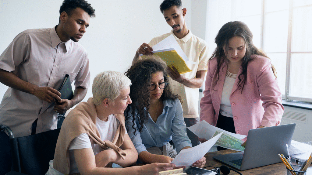 Como combater o preconceito por idade nas empresas?